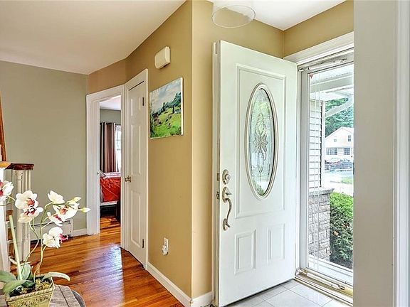 5th image of 5 High St