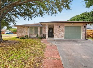 1101 Ontario Dr, Corpus Christi, TX 78418