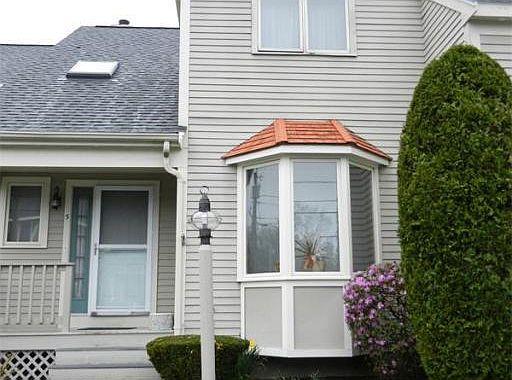 1st image of 5 Cara Dr