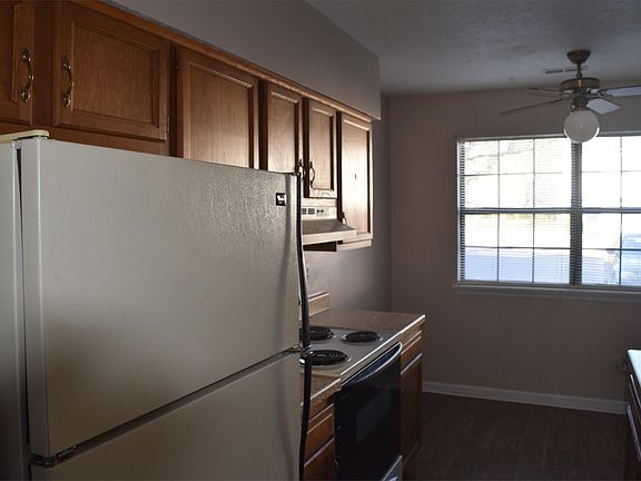 5th image of 1851 Ferrell Dr