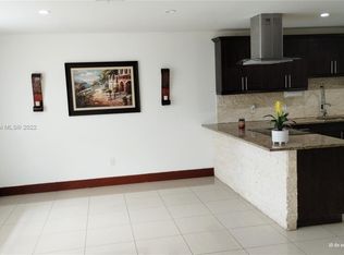 118 Bobwhite Rd, Royal Palm Beach, FL 33411