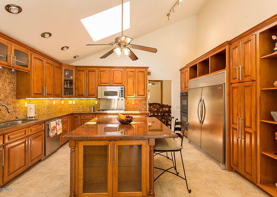 1st image of 15492 Dracena Ave