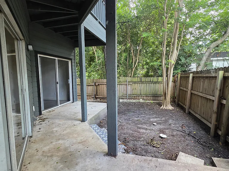 100 Jackman St #108 — Photo 32