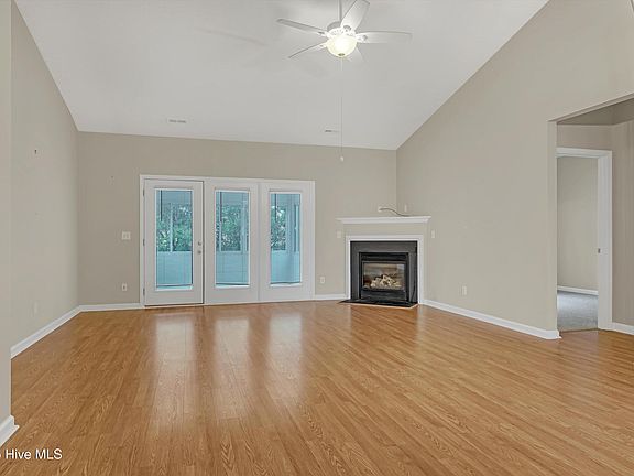 5th image of 268 Bonnet Way SE
