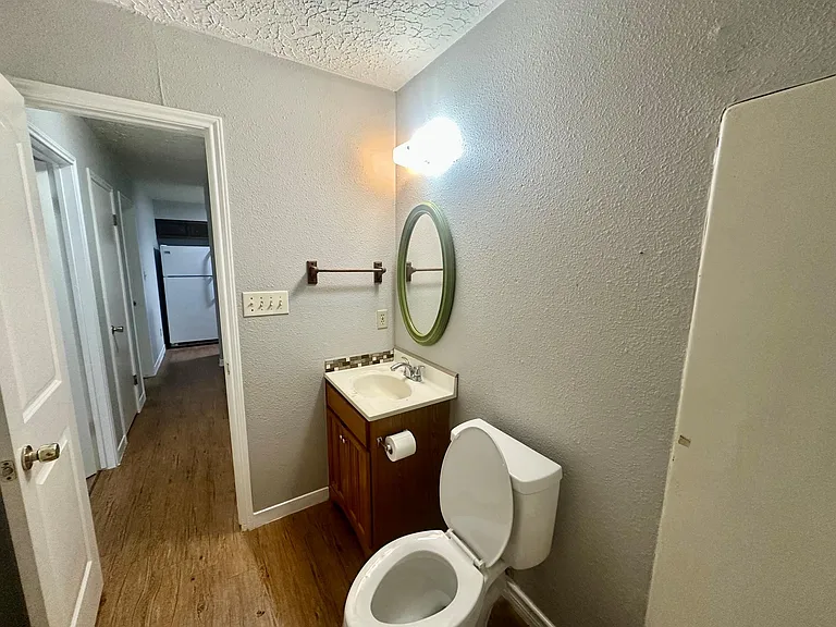 1103 Hillyer St #A — Photo 15