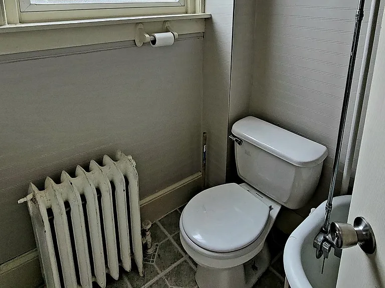 19 S 11th St #3 — Photo 14