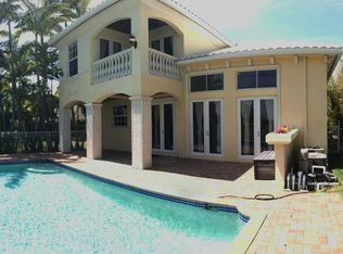 226 N Lakeside Dr #00, Lake Worth, FL 33460