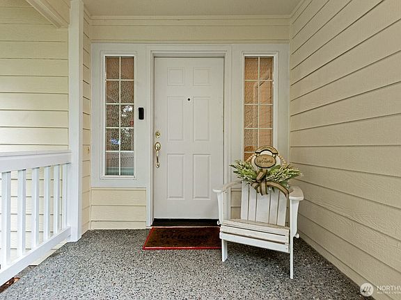 2nd image of 17423 18th Avenue W