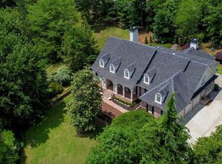 5970 Long Island Dr NW, Sandy Springs, GA