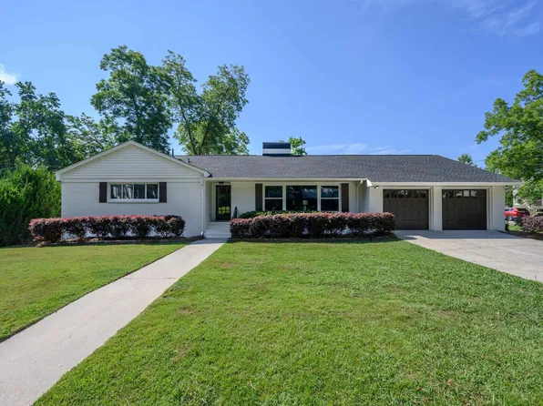 1800 3rd Ave N, Pell City, AL 35125