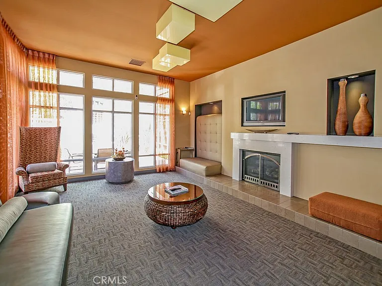 39 Brownstone Way — Photo 31