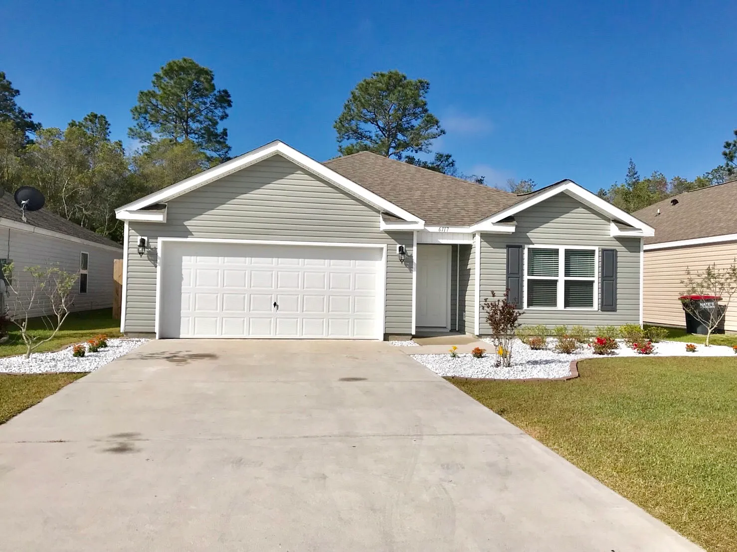 4 bed, 1800 sqft, $2,290 — Photo 1