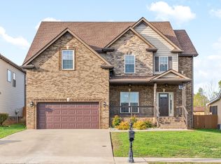 727 Gaine Lynn Dr, Clarksville, TN 37040