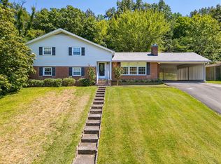 811 Crittenden Cir, Russellville, KY 42276