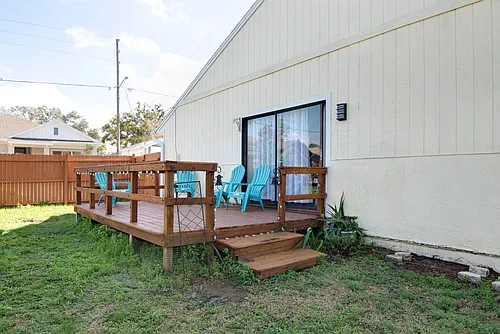 580 Skinner Blvd Photo 1