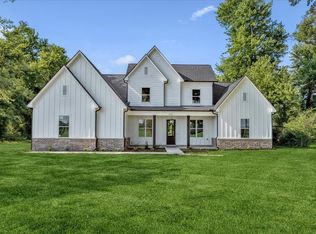 7194 Millington Arlington Rd, Millington, TN 38053