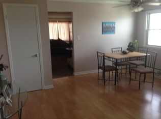 9125 Sahler Ave APT C, Brookfield, IL 60513