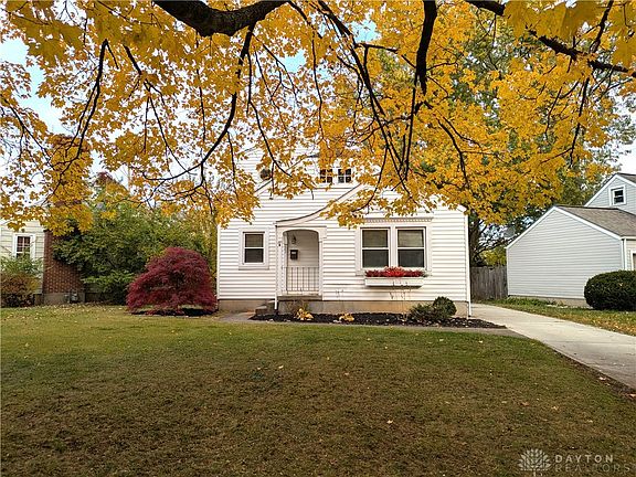 3rd image of 223 Shadowlawn Ave