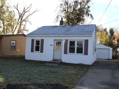1115 33rd St NE, Cedar Rapids, IA, 52402