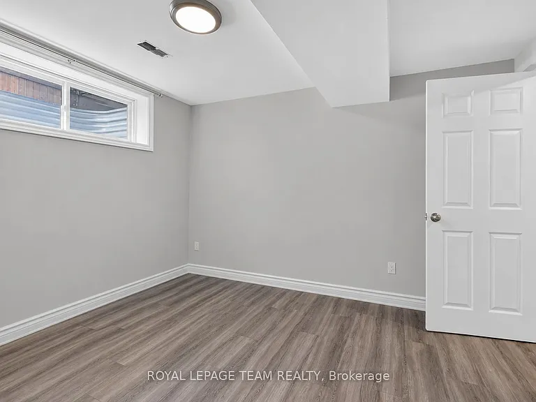 314 W Ridge Dr — Photo 28