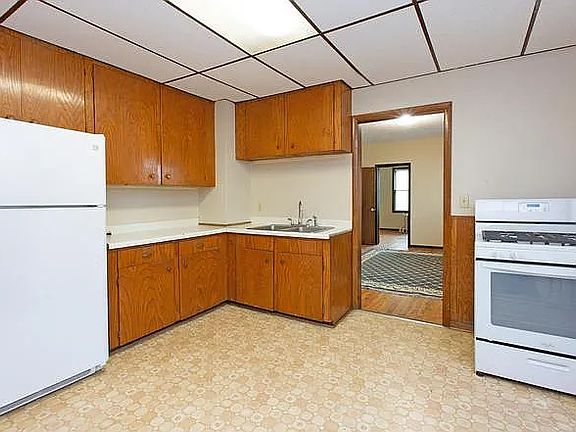 3rd image of 1550 Selby Ave #2