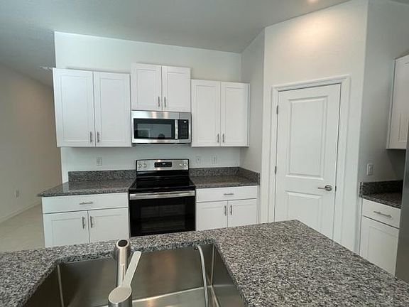 5th image of 6416 Beverly Hills Dr