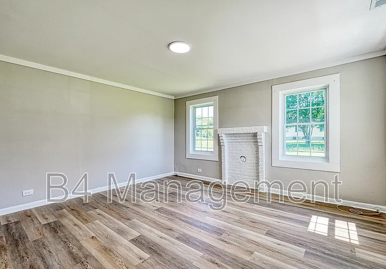 151 Church St — Photo 10