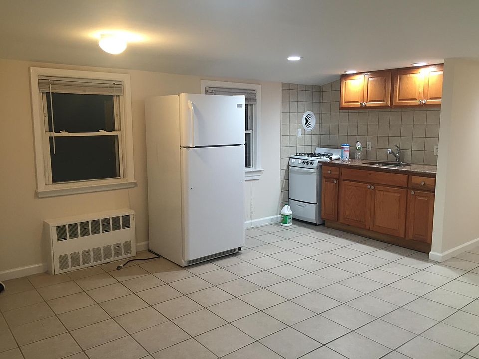 1st image of 1036 2nd Ave