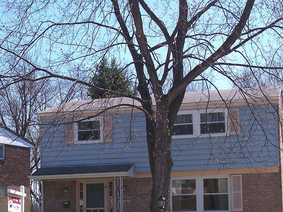 Over $15,000 in Upgrades!  Move in Ready for Your Family!!!