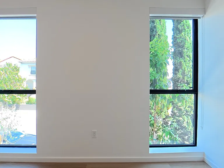 5119 Colfax Ave #202 — Photo 23