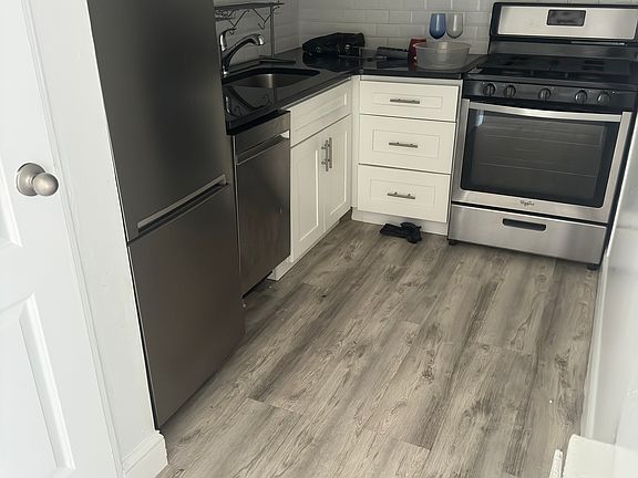 4th image of 139-81 35th Ave #5LA