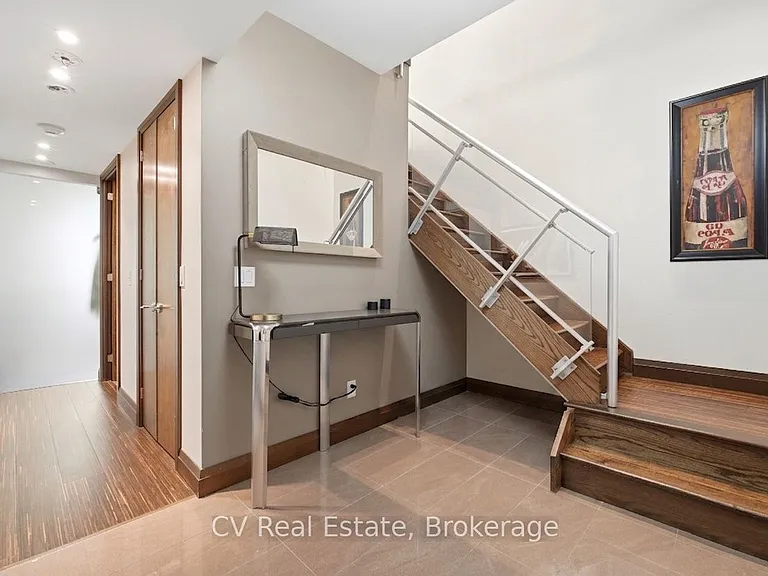333 Adelaide St E #1414 — Photo 7