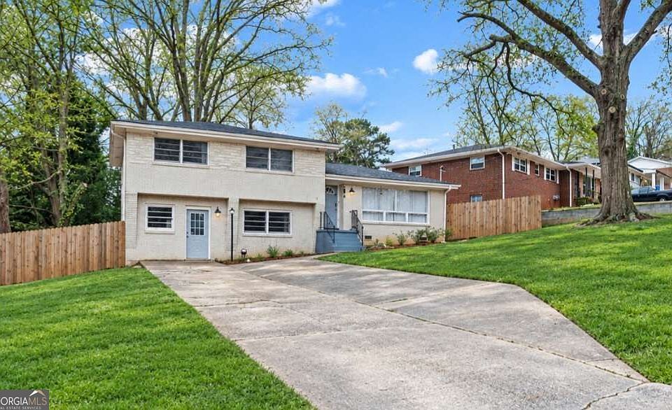 1st image of 2971 Valley Ridge Dr