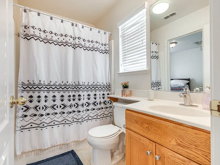 2342 Mountain Springs Dr — Photo 10