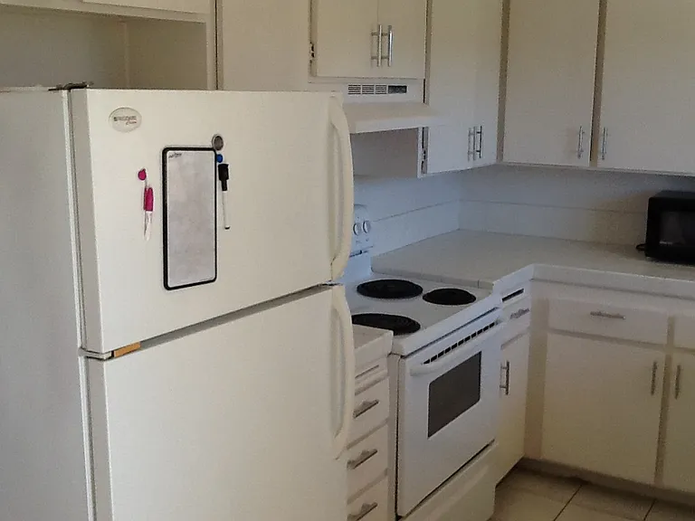 7921 Camino Glorita #7921 — Photo 8