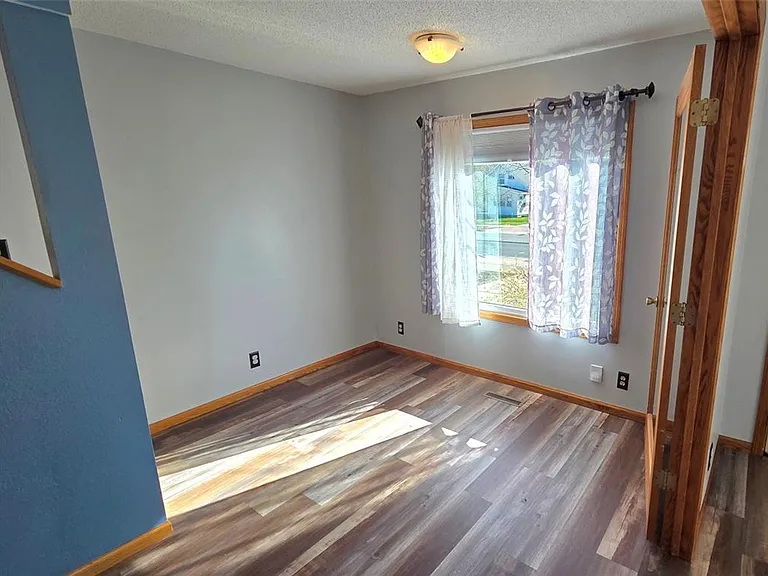 816 Starr Ave — Photo 10
