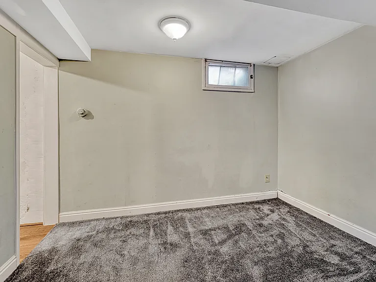 1445 S Lincoln St — Photo 14