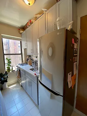 Rented by Mdays Realty | media 35