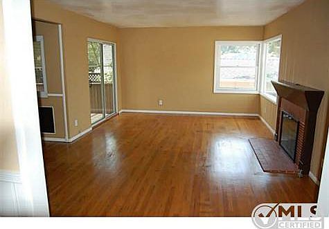 5th image of 3685 Alcott St