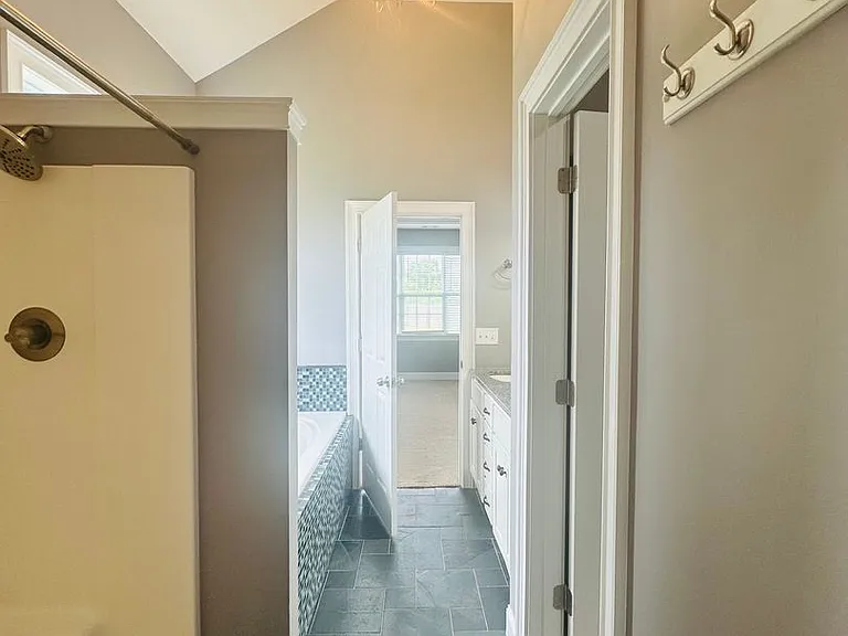 709 Loudon Hill Dr — Photo 20