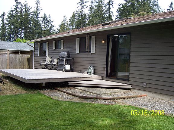 2nd image of 17424 100th Ave SE