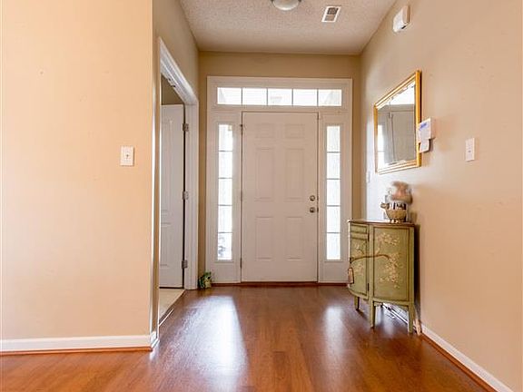 4th image of 4713 Carrington Blvd SE