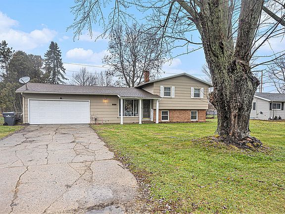 2nd image of 4217 Tiffany Ave