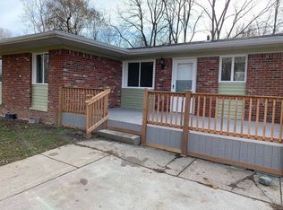3305 Independence Ln, Lansing, MI 48911