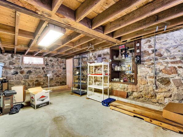 15594 Bryce Rd, Mussey, MI 48014