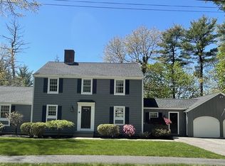 34 Wing Rd, Lynnfield, MA 01940