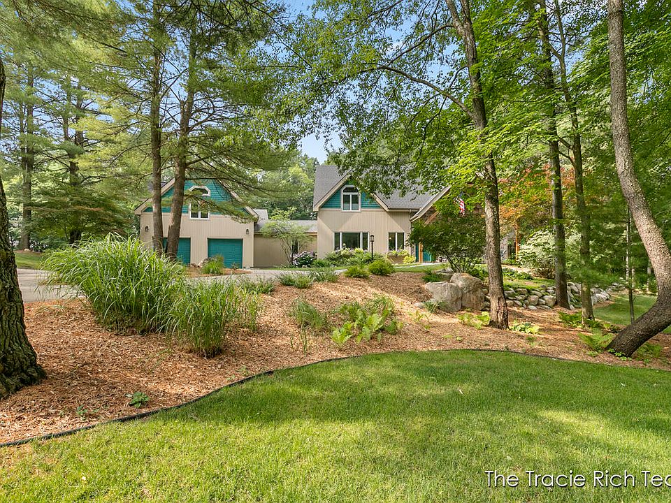 3232 Bent Tree Rdg NE, Rockford, MI 49341 Zillow