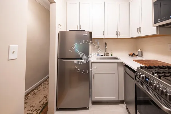 Rented by Red Sparrow Realty Group | media 23