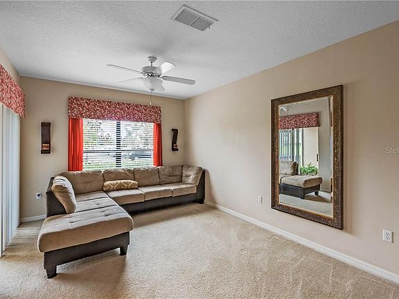 4th image of 2509 Seven Oaks Dr