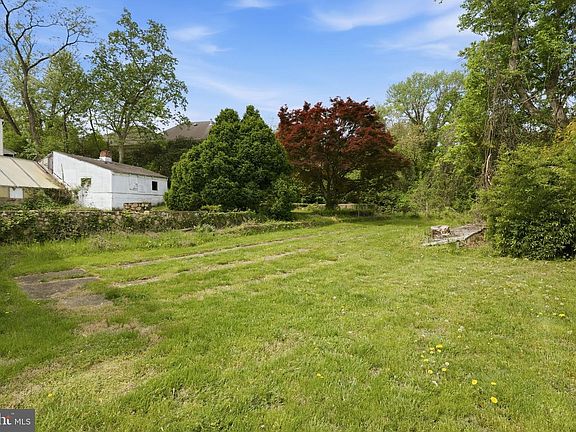5th image of 4464 N Old Glebe Rd